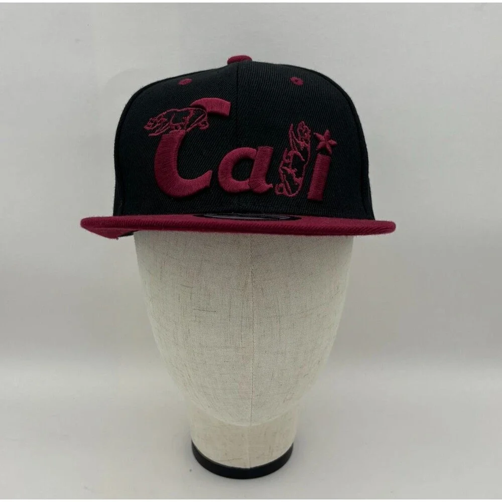 NWT California Republic Cali Snapback Hat Black Burgundy Embroidered Bear Adjust